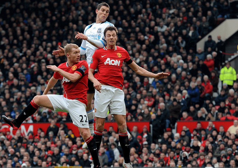 包含皇家社会客场战胜凯泽斯劳滕，取得关键胜利的词条