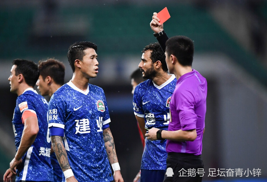 包含重庆力帆上演逆转，打破获胜荒的词条