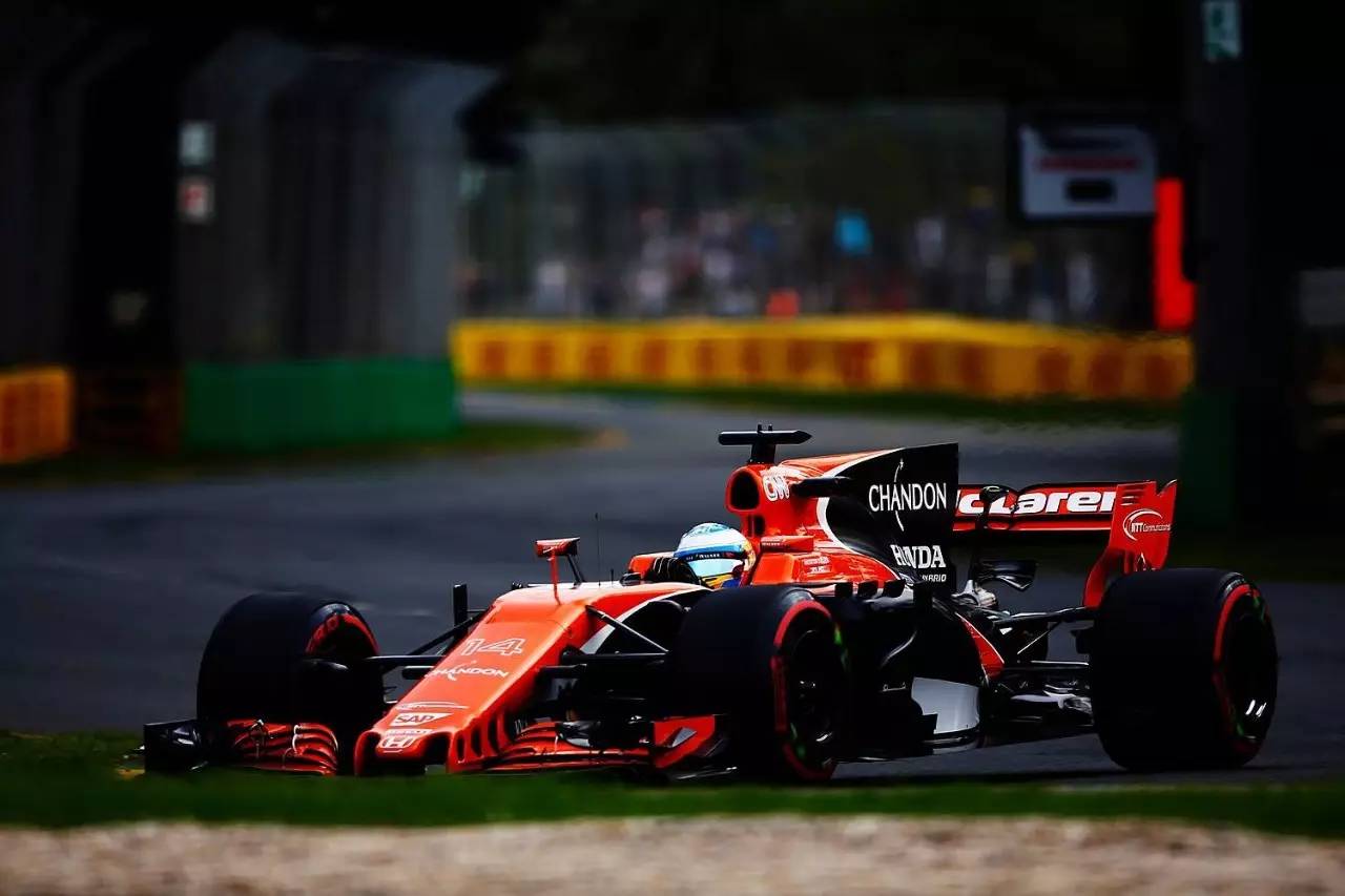 关于迈凯伦逆转威廉姆斯，阿隆索扛起全队的信息