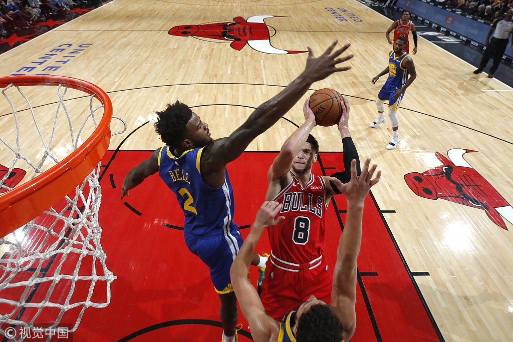 江苏队横扫公牛,克莱点燃赛场的简单介绍 江苏队横扫公牛,克莱点燃赛场的简单介绍