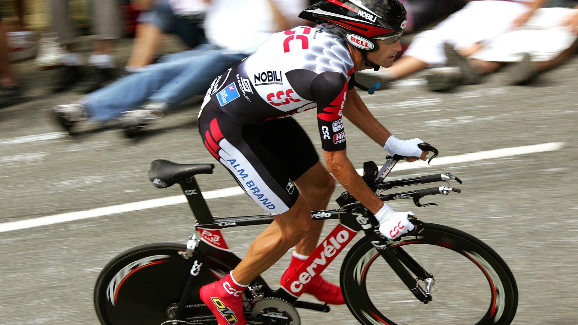 总决赛之夜,米切尔三节封神,让悬念提前终结